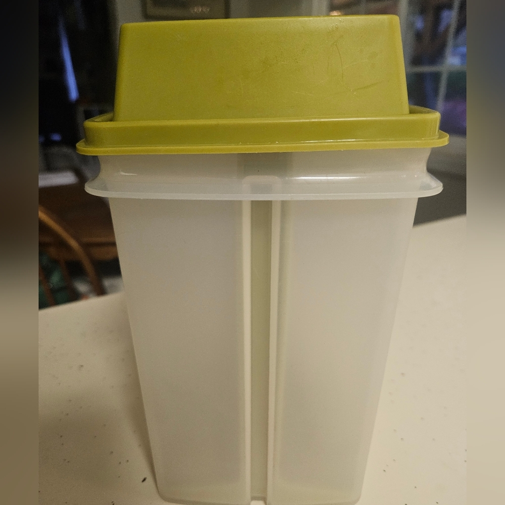 Vintage tupperware pickle canister